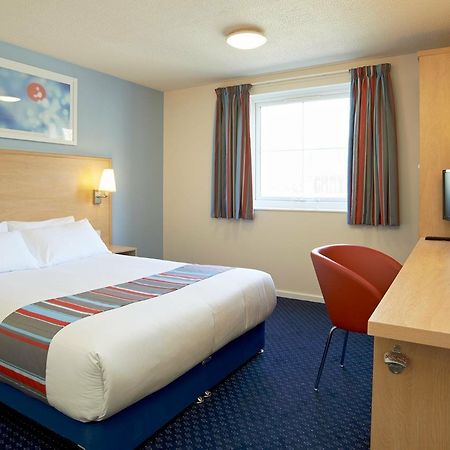 Travelodge Preston Central Bagian luar foto