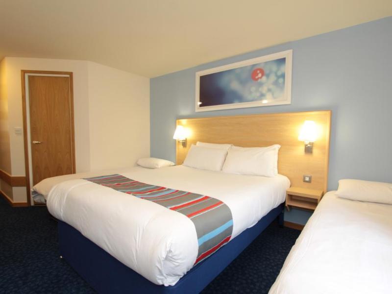 Travelodge Preston Central Bagian luar foto